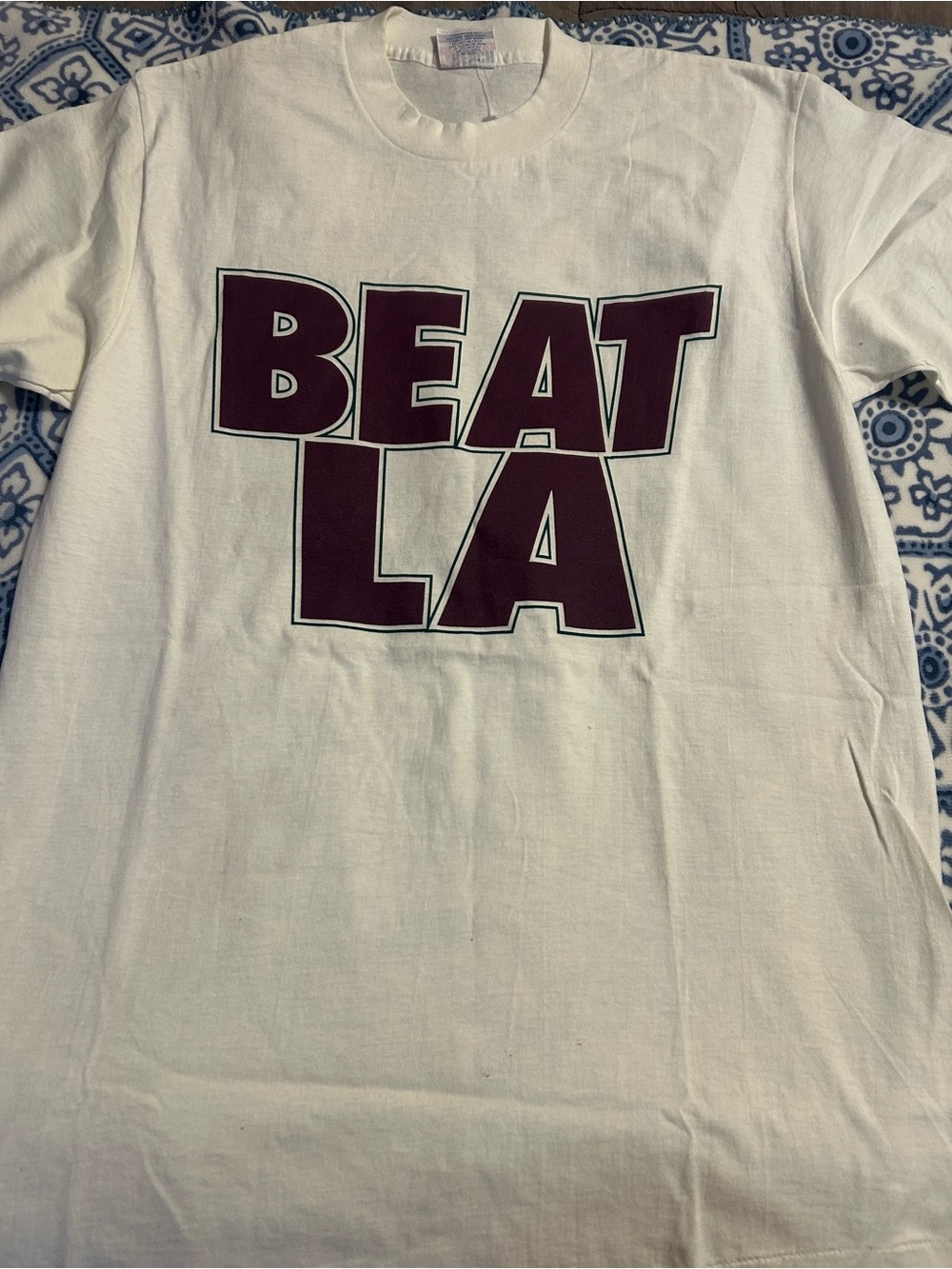 Unlisted White T‑Shirt with Maroon "BEAT LA" Graphic